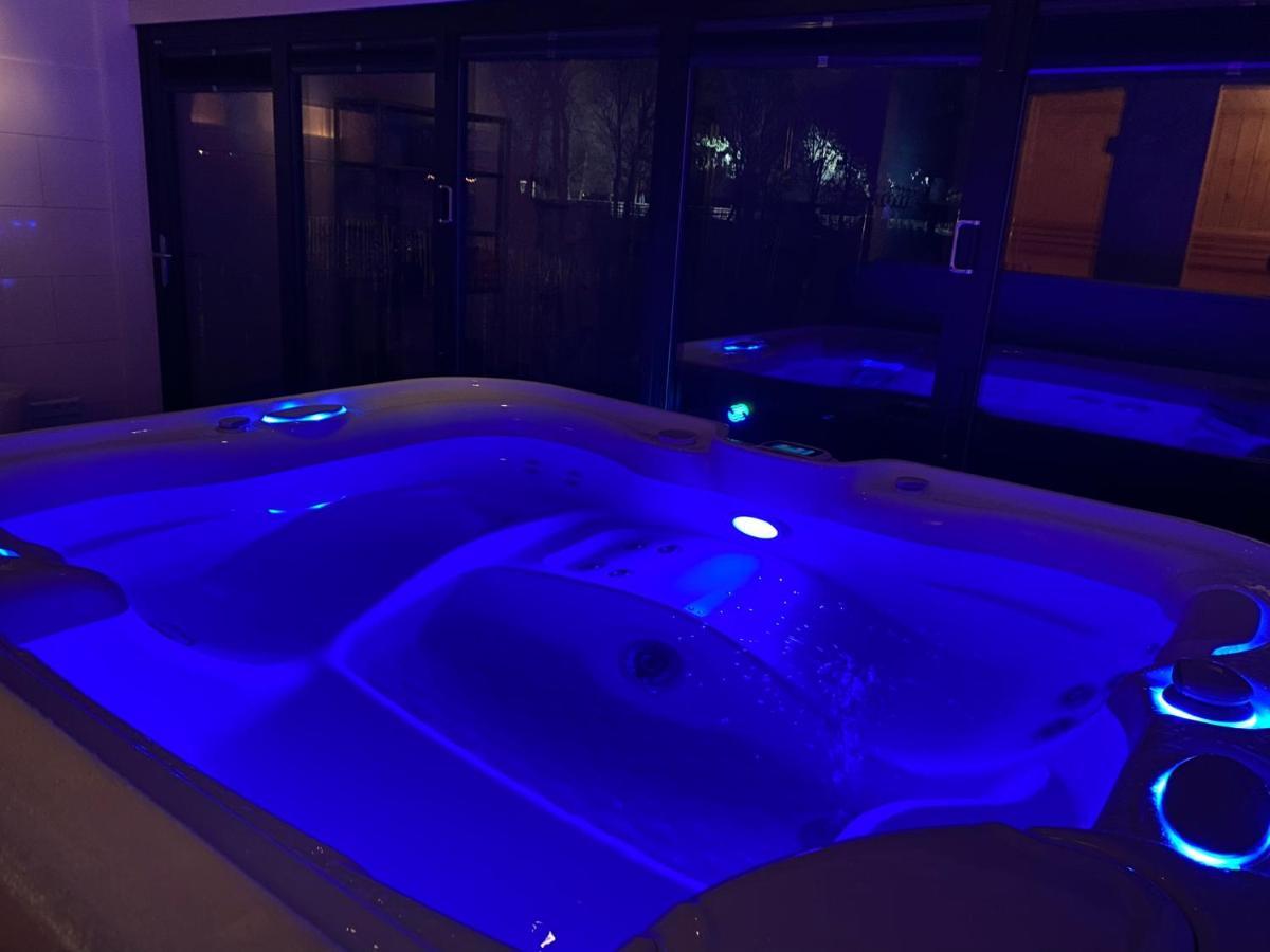 De Porrel Polsbroek Unit Met Prive Jacuzzi, Spa En Sauna Exteriör bild